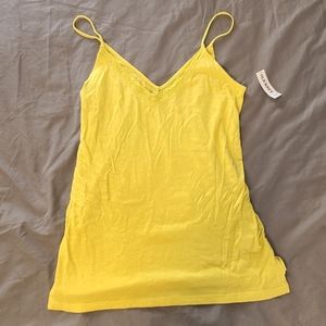 💛 Old Navy Tank Top NWT 💛